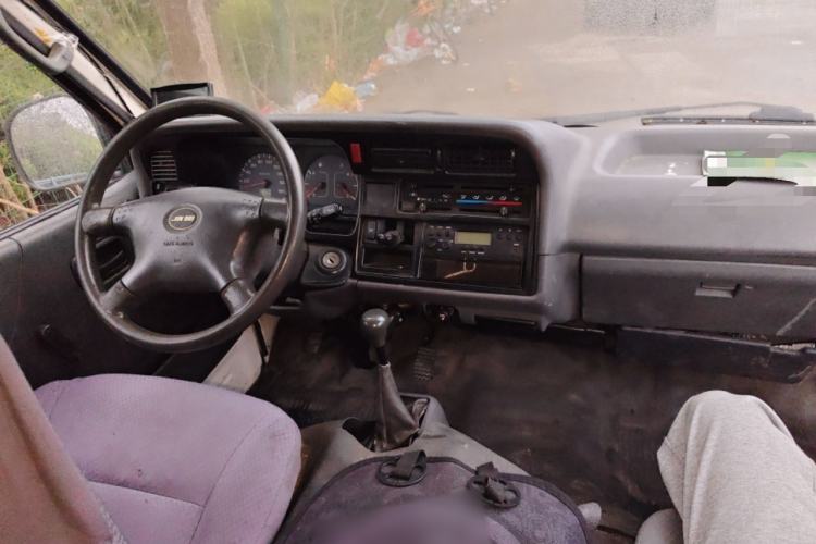 Used Jinbei Hiace 2020 2.0L Xiangyun Series Luxury Van High Roof China VI Standard Model 1TZS
