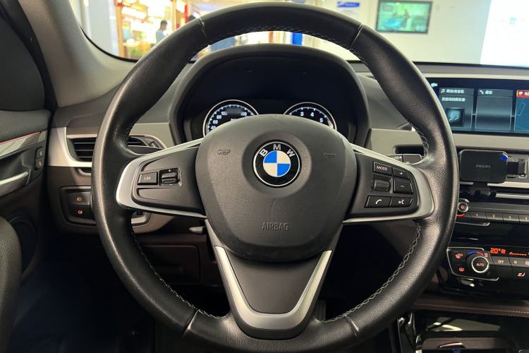Used BMW X1 New Energy 2019 xDrive25Le Mileage Upgrade Version Interior 4