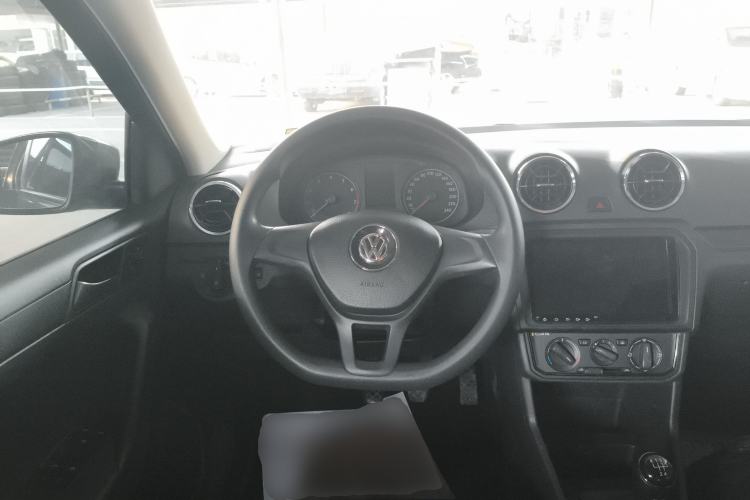 Used Volkswagen Jetta 2017 1.4L Manual Fashion Edition