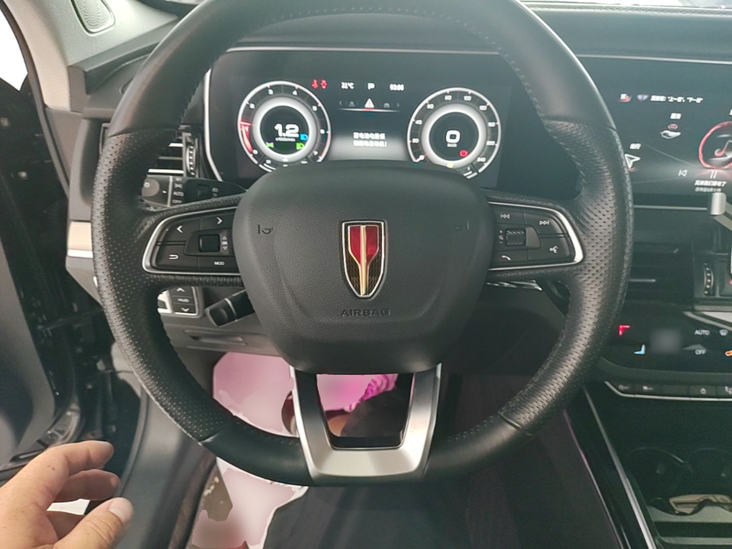Hongqi HS5 2022 Revised Version 2.0T Smart Connect Flagship Edition — снимка 13