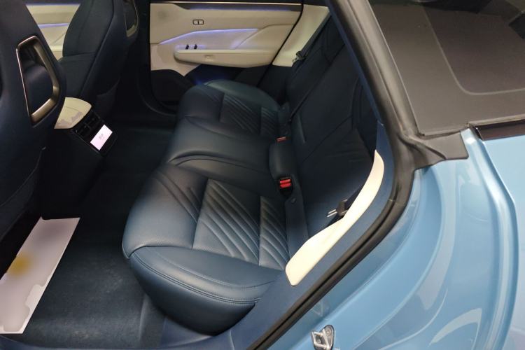 Used Zeekr 001 2025 WE Edition 100 kWh Rear-Wheel Drive
