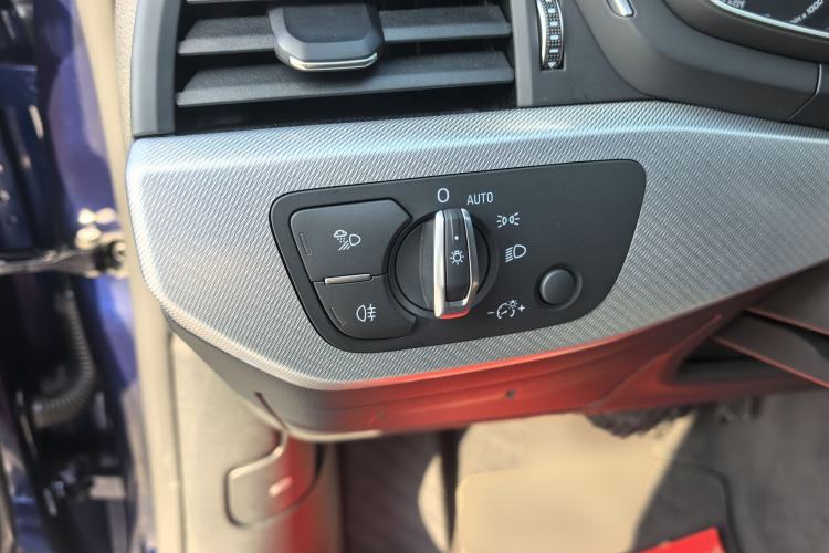 Used Audi A5 2019 Coupe 40 TFSI Fashion Edition China V Emission Standard