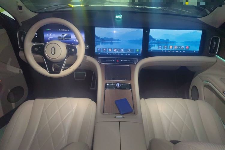 Used Hima AITO M9 2024 Range-Extended Max Edition 52 kWh 5-Seater Version
