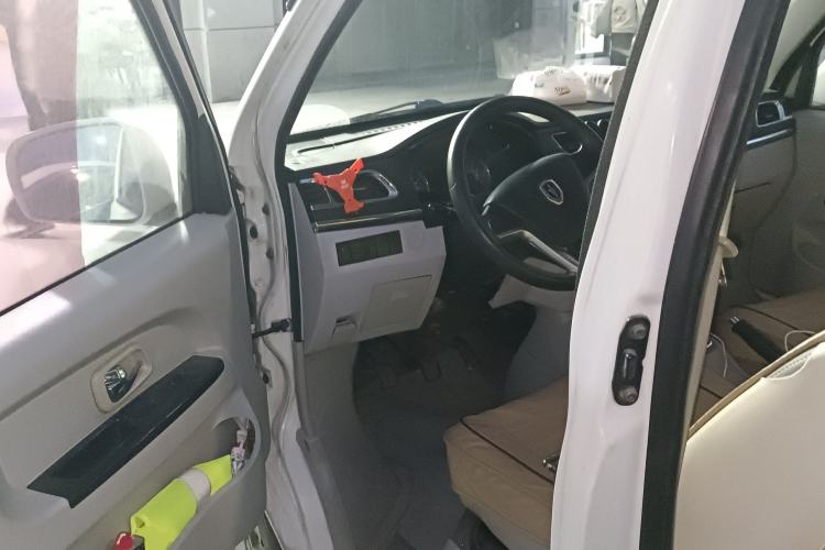 Used Jinbei New Hiace X30L 2016 1.5L Wealth Edition Van DLCG14 Driver Seat