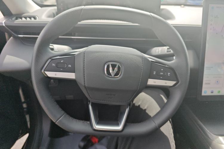 Used CHANGAN Eado 2025 Blue Whale 1.5T 500Bar Prestige Model