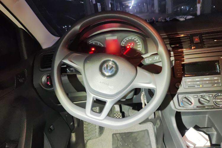 Used Volkswagen Santana 2021 1.5L Manual Fashion Edition Steering Wheel