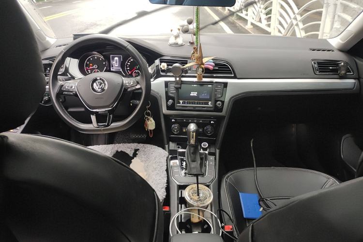 Used Volkswagen Lamando 2017 280TSI DSG Comfort Edition
