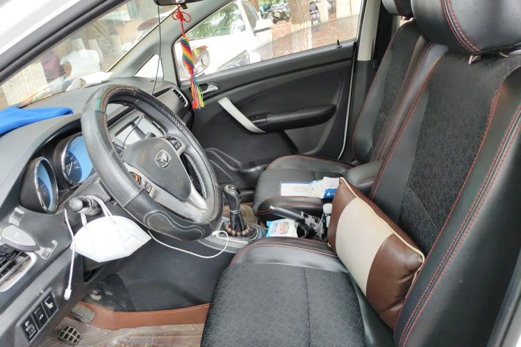 Used Cowin C3 2015 1.5L Manual Gold Diamond Edition Left Front Seat