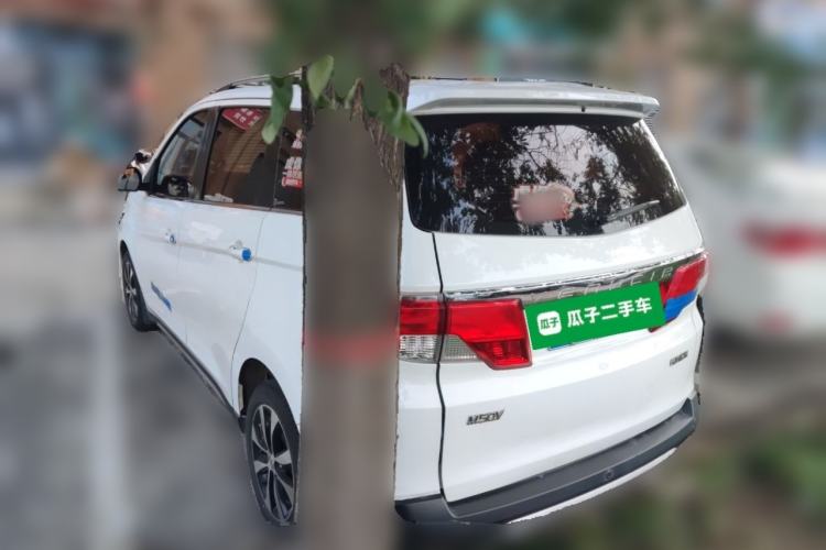 Used Venucia M50V 2017 1.5L XL Manual Comfort Edition