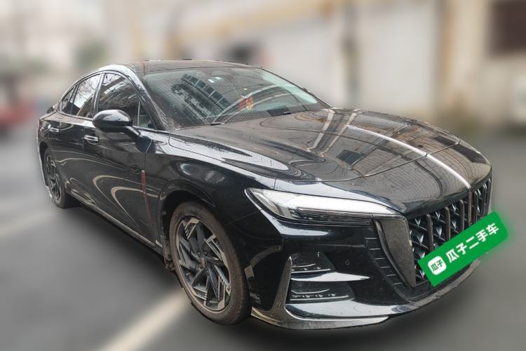 Used Hongqi H6 2023 2.0T ZhiMei Edition Front Right 45 Deg