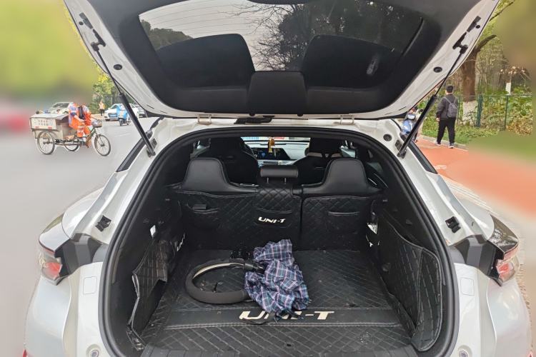 Used Changan UNI-T 2022 1.5T Prestige Version