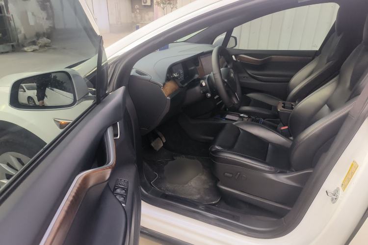 Used Tesla Model X 2019 Long-Range Version
