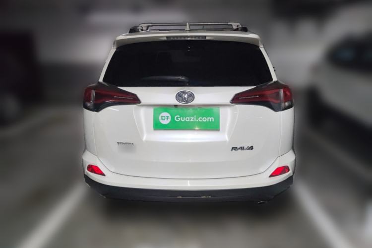 Used Toyota RAV4 2016 2.0L CVT Two-Wheel Drive Comfort Edition China V Standard
