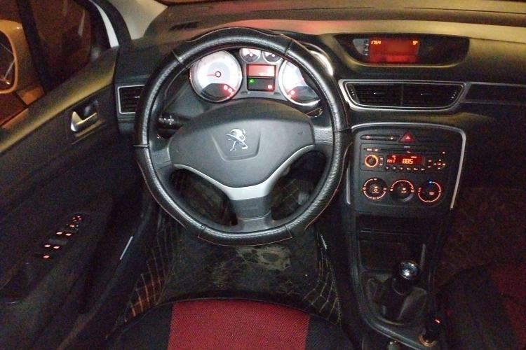 Used Peugeot 308 2012 1.6L Manual YouShang Edition
