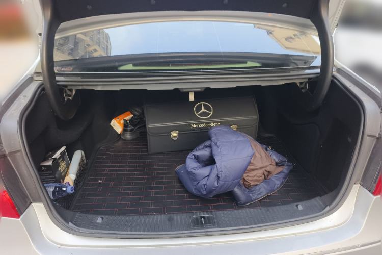 Used Mercedes-Benz E-Class 2011 E 200 L CGI Elegant Model
