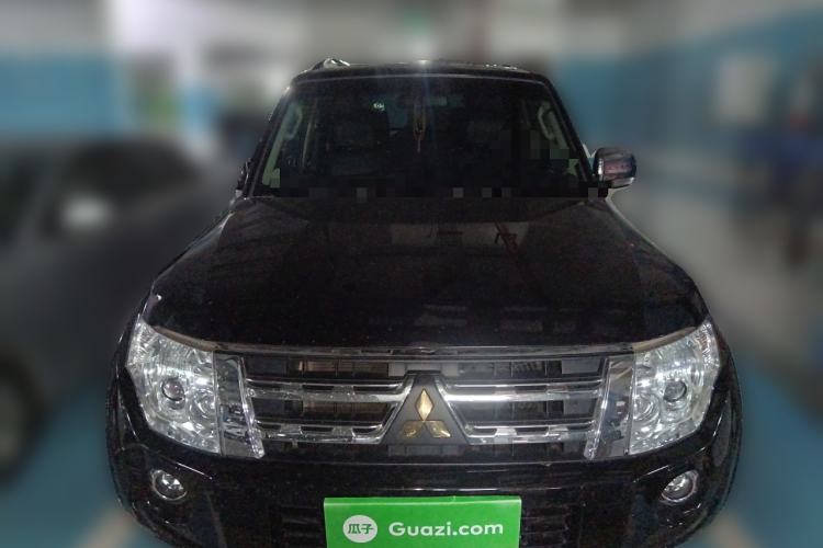 Used Mitsubishi Pajero 2014 3.0L Elite Edition
