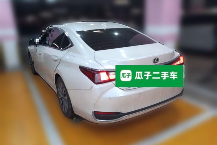 Used Lexus ES 2023 200 Excellence Edition