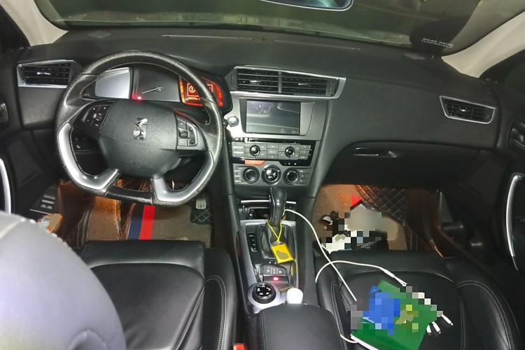 Used DS 6 2014 1.6T Luxury Edition THP160