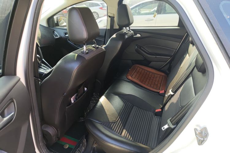 Used Ford Focus 2017 Hatchback 1.6L Automatic Fashion Edition Smart Drive Version