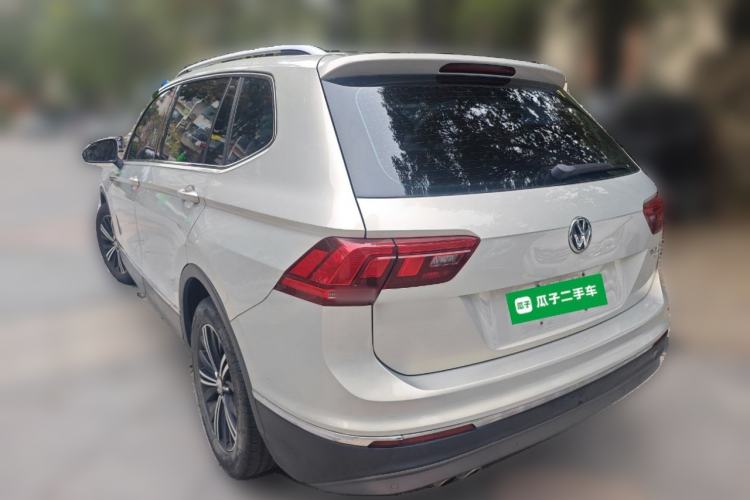 Used Volkswagen Tiguan L 2019 330TSI Automatic Two-Wheel Drive Panoramic Comfort Edition China VI Standard
