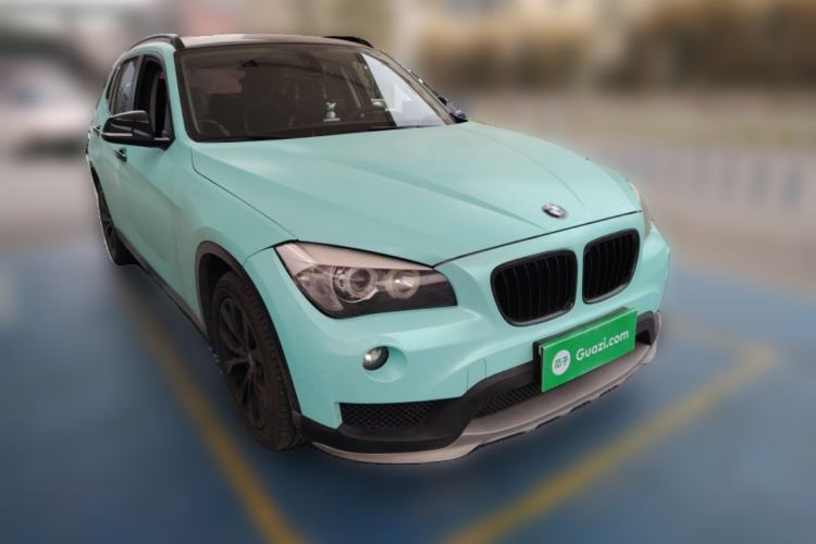 Used BMW X1 2014 sDrive18i Fashion Model Front Right 45 Deg