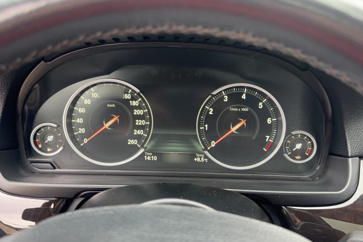 Used BMW 5 Series 2017 528Li Leading Model