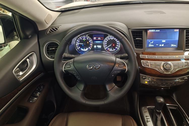 Used Infiniti QX60 2014 2.5 S/C Hybrid All-Wheel-Drive Versatile Edition
