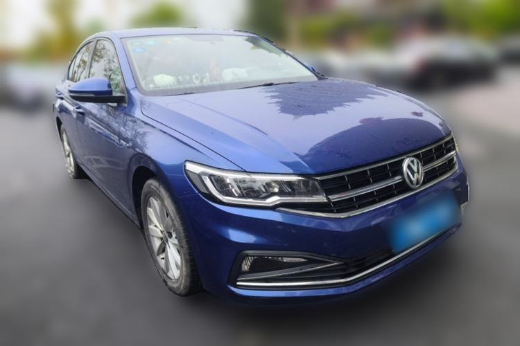 Used Volkswagen Bora 2019 1.5L Automatic Comfort Model Front Right 45 Deg