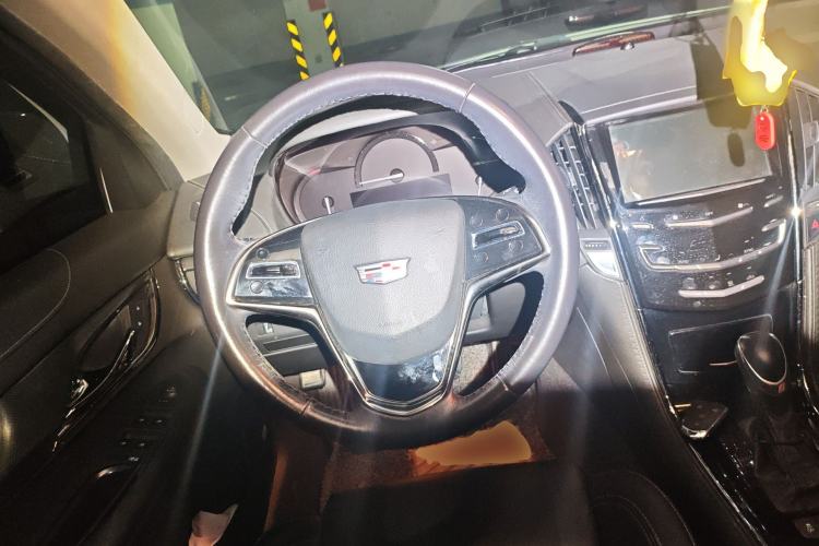 Used Cadillac ATS-L 2017 28T Tech Edition Steering Wheel