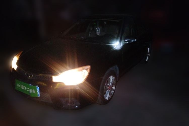 Used Soueast V3 Lingyue 2014 1.5L Manual Luxury Edition