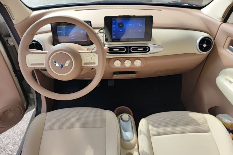 Used Wuling Hongguang MINIEV 2025 Four-Door Version Premium Edition