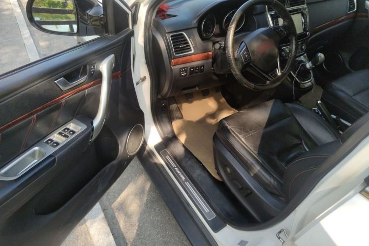 Used Haval H6 2014 Sport Version 1.5T Manual Two-Wheel Drive Elite Edition

