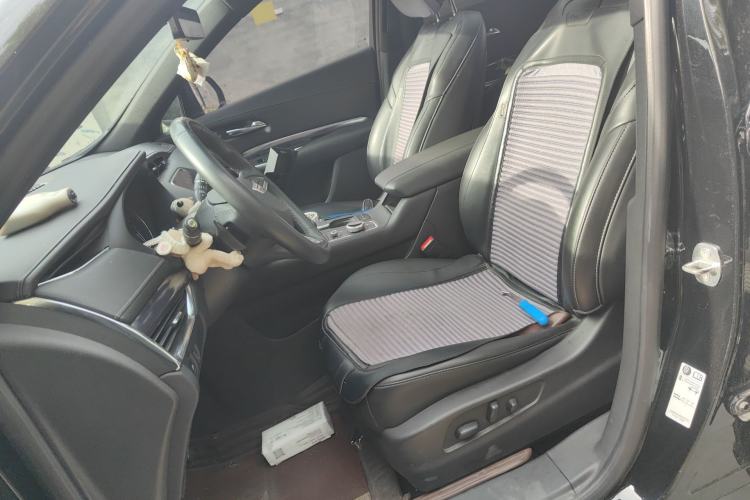 Used Cadillac XT4 2023 28T Two-Wheel Drive Fashion Edition
