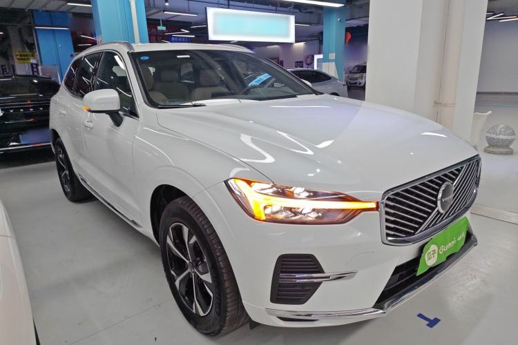 Used Volvo XC60 2026 B5 4x4 Smart Luxury Edition