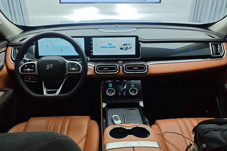 Used JETOUR Shanhai L7 2024 1.5T 120km ULTRA 7-Seater
