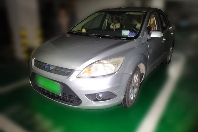 Used Ford Focus 2013 Sedan Classic 1.8L Automatic Base Model