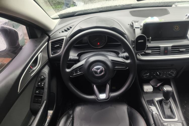 Used Mazda Mazda 3 Axela 2017 Sedan 1.5L Automatic Comfort Model China VI Standard