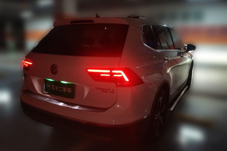 Used Volkswagen Tiguan L 2018 330TSI Automatic Two-Wheel Drive Flagship Edition Rear Right 45 Deg