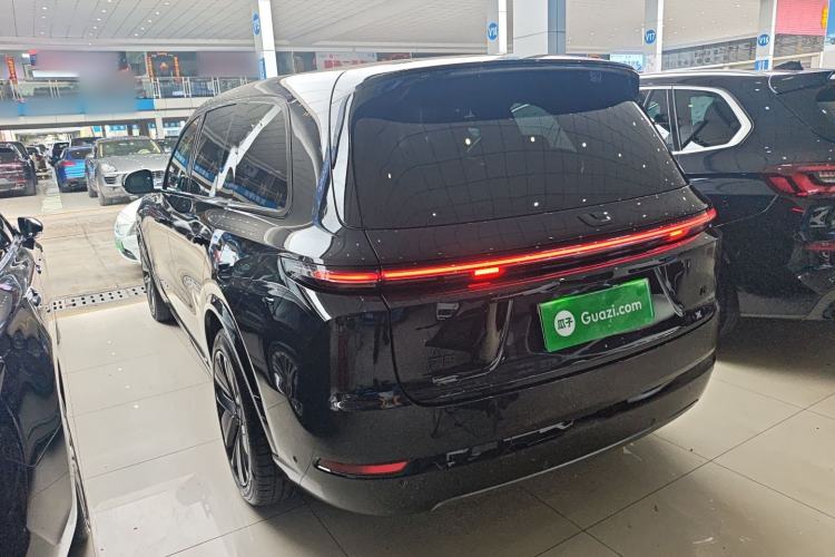 Used Li Auto L9 2022 Max model