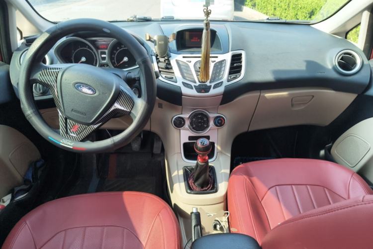 Used Ford Fiesta 2009 Sedan 1.5L Manual Fashion Edition