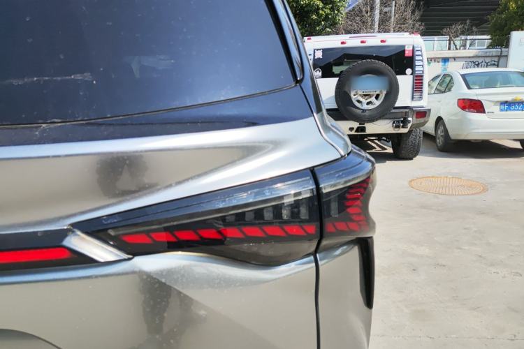 Used Toyota SIENNA 2021 2.5L Hybrid Comfort Edition Exterior 3