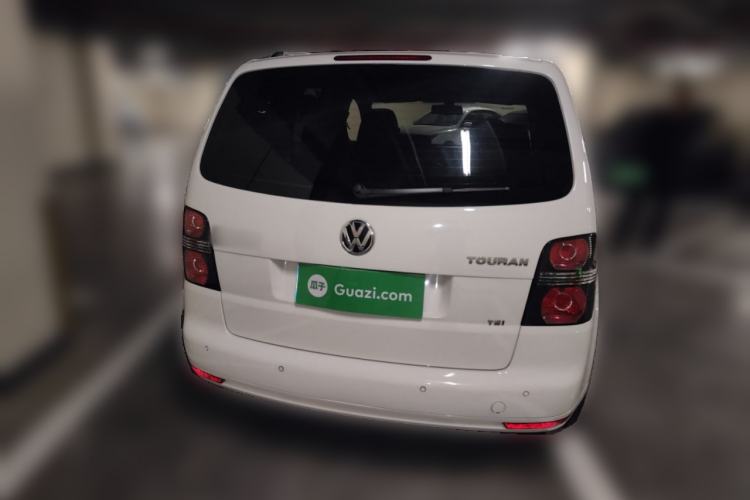 Used Volkswagen Touran 2015 1.4T DSG Comfort Edition 5 Seats