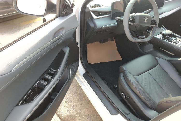 Used CHANGAN Ruicheng PLUS 2023 1.5T DCT Prestige Edition Driver Seat