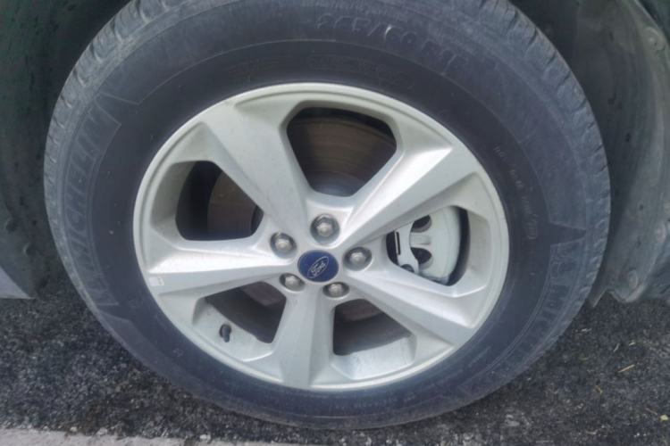 Used Ford Edge 2018 EcoBoost 245 Two-Wheel-Drive Titanium 5-Seater China V Standard Exterior 2