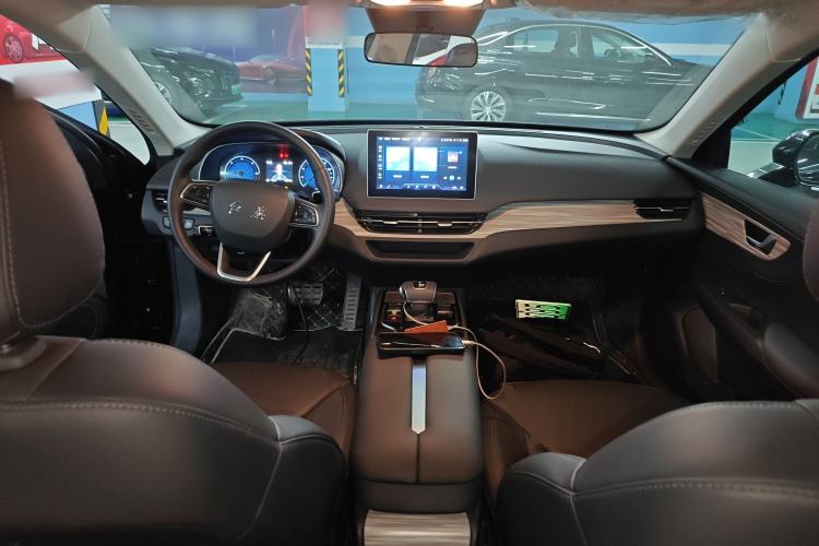 Used Hongqi E-QM5 2024 500km Range Edition
