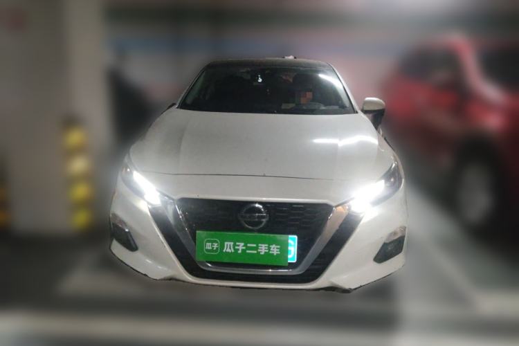 Used Nissan Teana 2019 2.0L XL Upper SmartDrive Version
