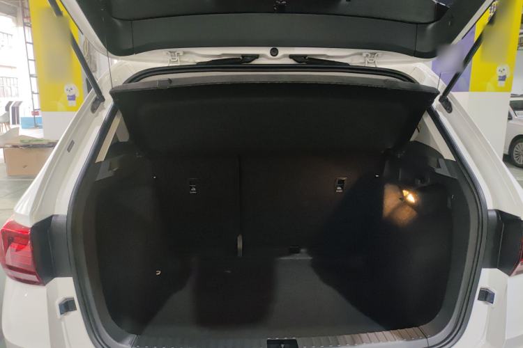 Used Volkswagen Tharu 2020 280TSI Two-Wheel Drive Luxury Plus Version China VI Standard