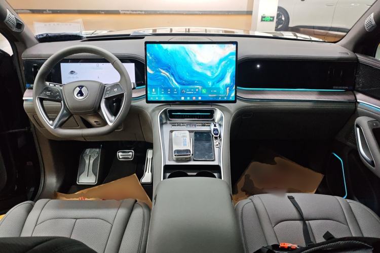 Used Denza N9 2025 Flagship Model Center Console