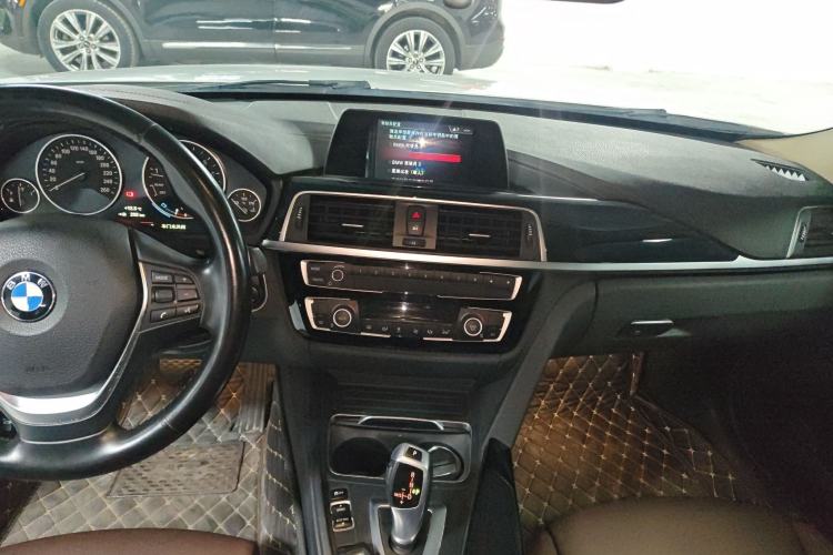 Used BMW 3 Series 2018 320Li Fashion Model
