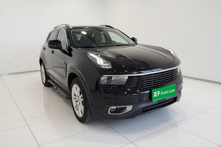Used Lynk & Co 01 2017 2.0T Two-Wheel Drive Pro Edition Front Right 45 Deg